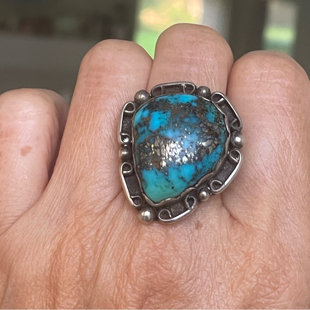 Southwestern Antique Sterling Turquoise Ring